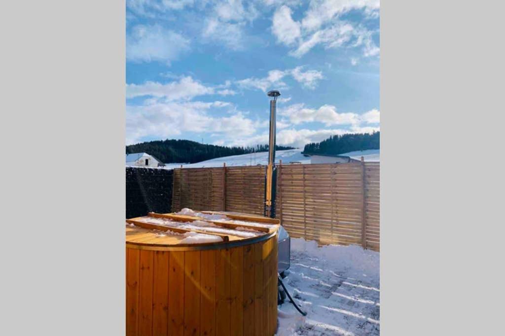 Rezortík Lučivná 300m od vleku, Vysoké Tatry Extérieur photo