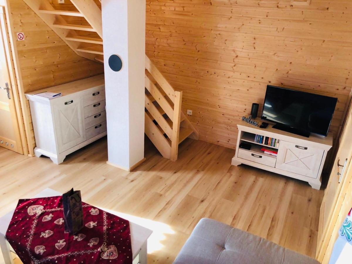 Rezortík Lučivná 300m od vleku, Vysoké Tatry Extérieur photo