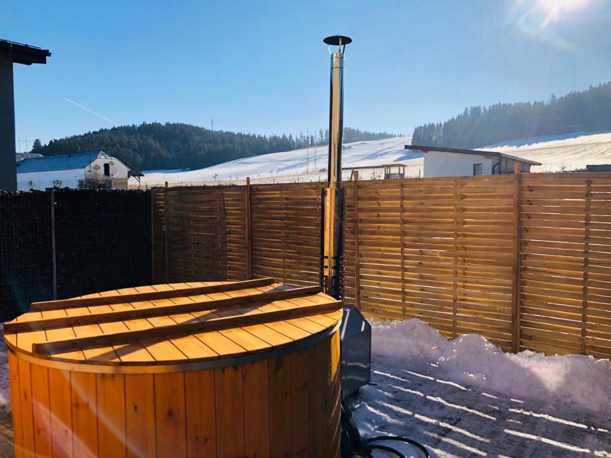 Rezortík Lučivná 300m od vleku, Vysoké Tatry Extérieur photo